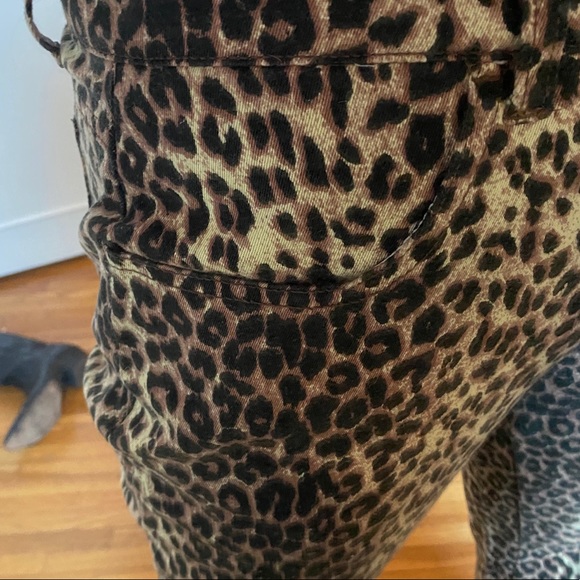 Flared leopard pants - Picture 4 of 5